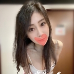 璐璐  160cm  Dcup  46kg  23歲